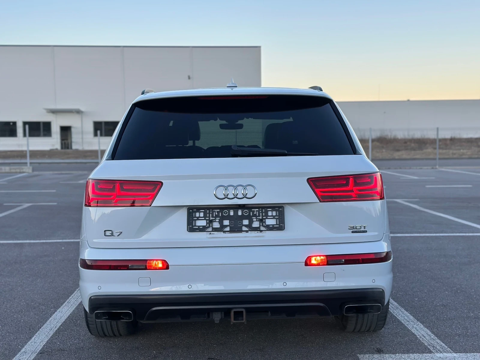 Audi Q7 3.0 TFSI* Matrix* Distronik* FULL MAX!!! - изображение 6
