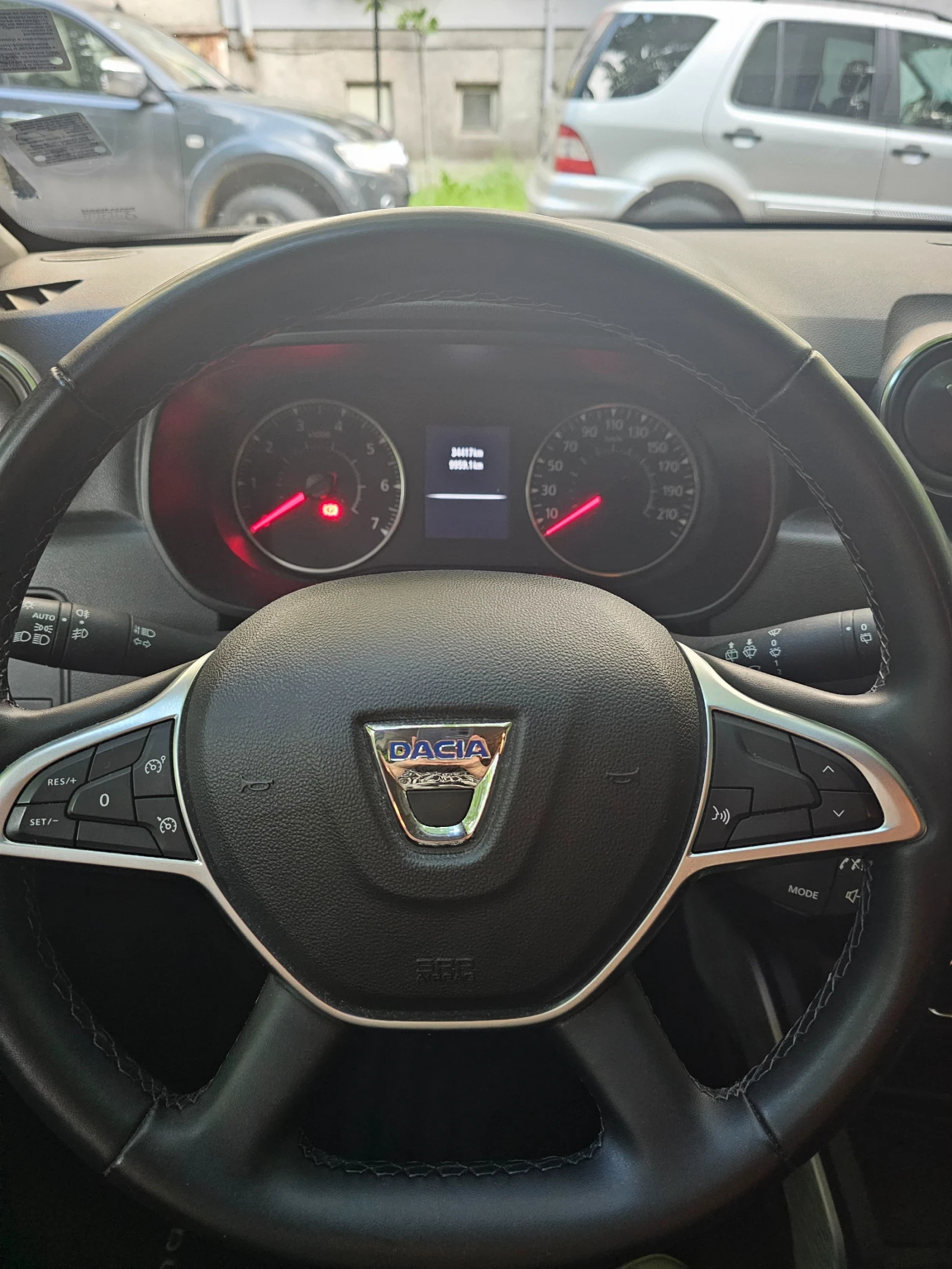 Dacia Duster 1.0 LPG - изображение 4