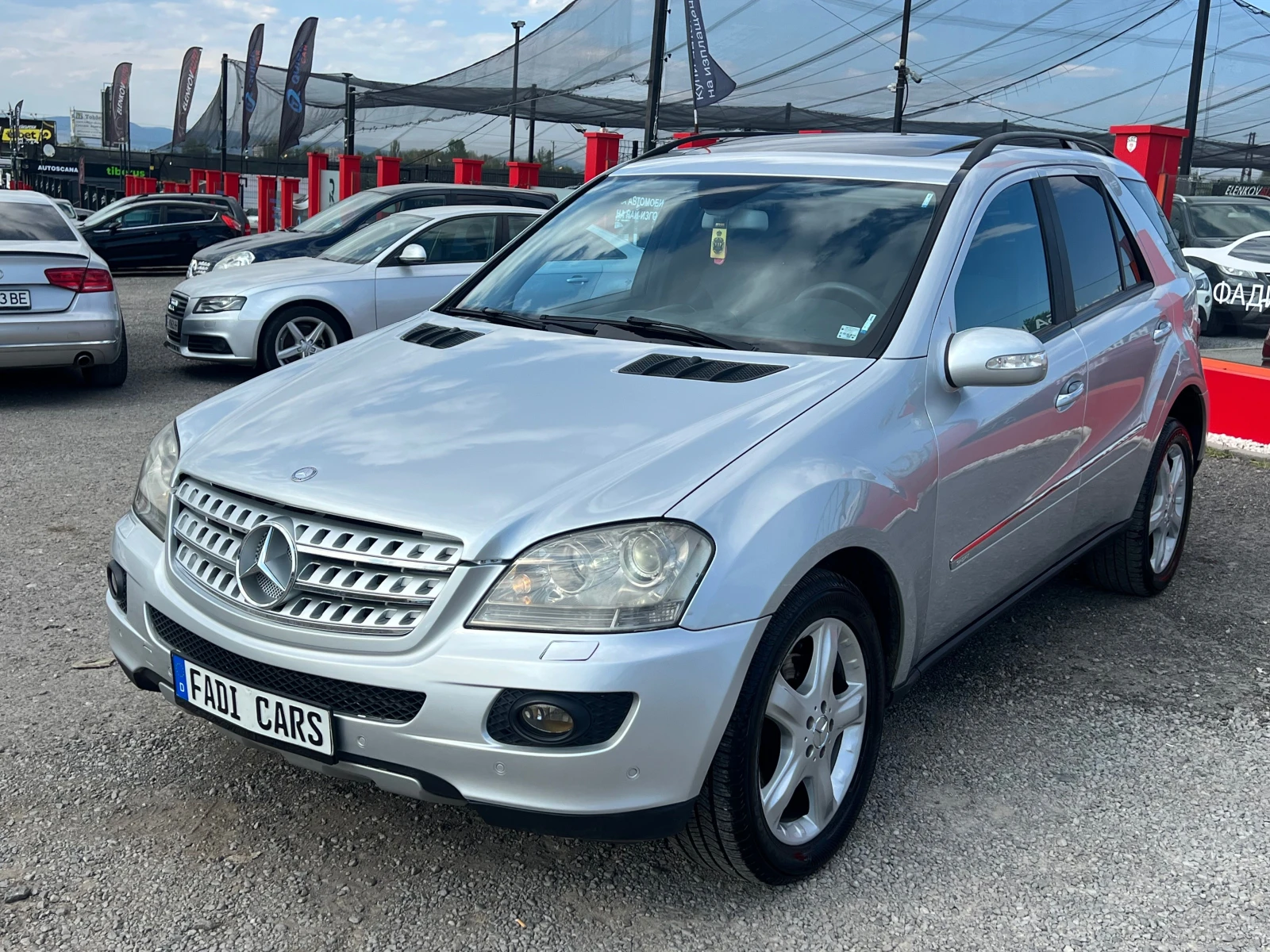 Mercedes-Benz ML 320  СОБСТВЕН ЛИЗИНГ НА 100% ОДОБРЕНИЕ - изображение 3