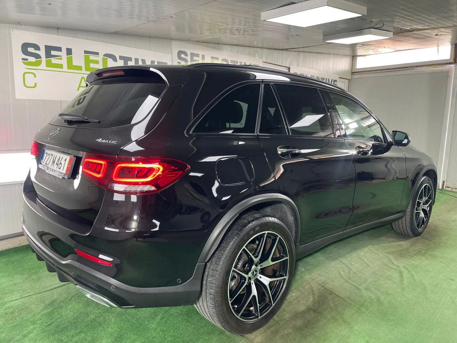 Mercedes-Benz GLC 300 * 4MATIC * AMG PAKET * 2021*  - изображение 8