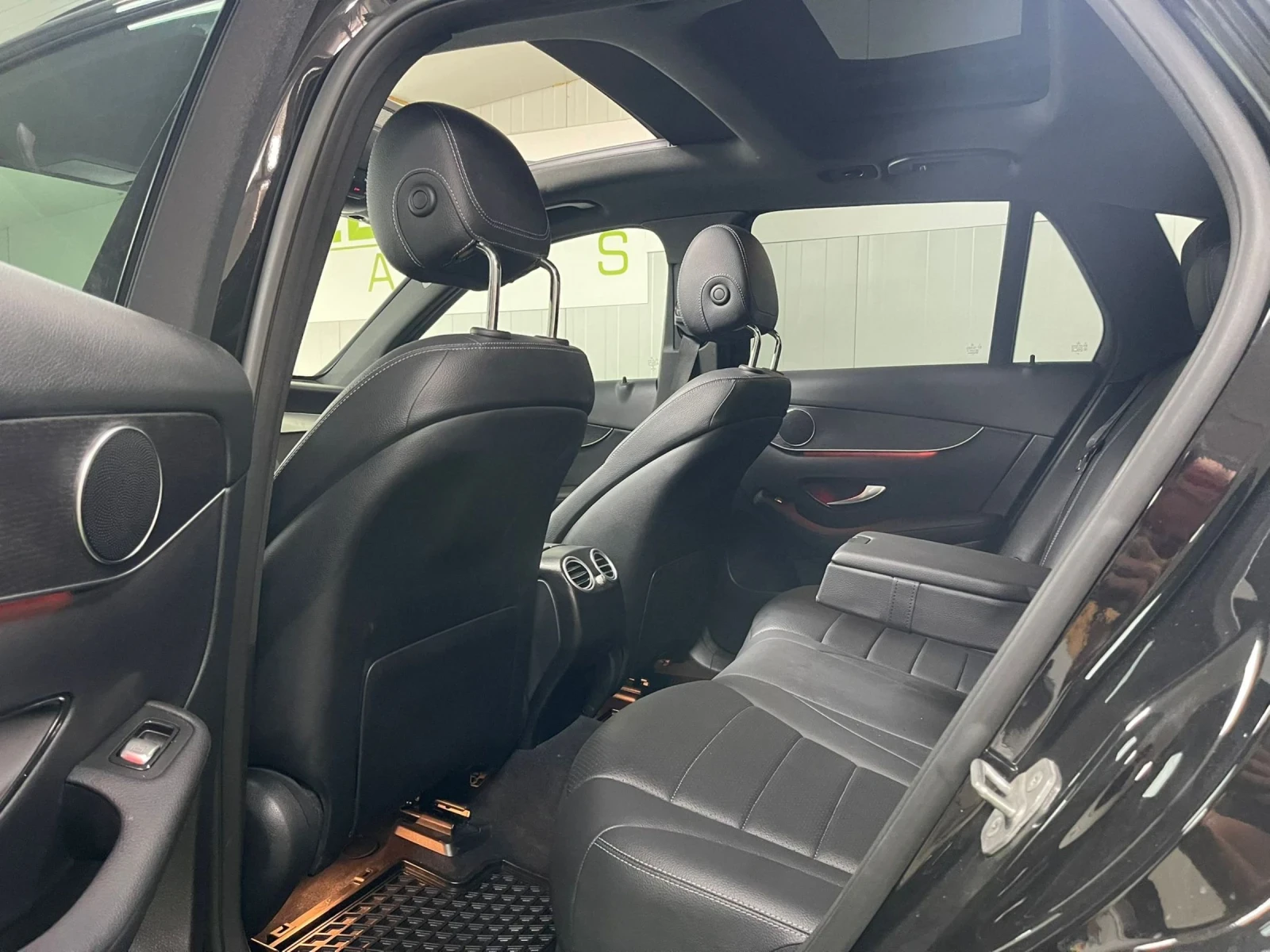 Mercedes-Benz GLC 300 * 4MATIC * AMG PAKET * 2021*  | Mobile.bg   14