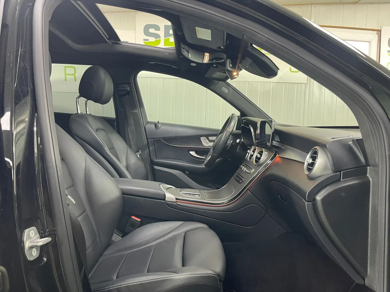 Mercedes-Benz GLC 300 * 4MATIC * AMG PAKET * 2021*  | Mobile.bg   13