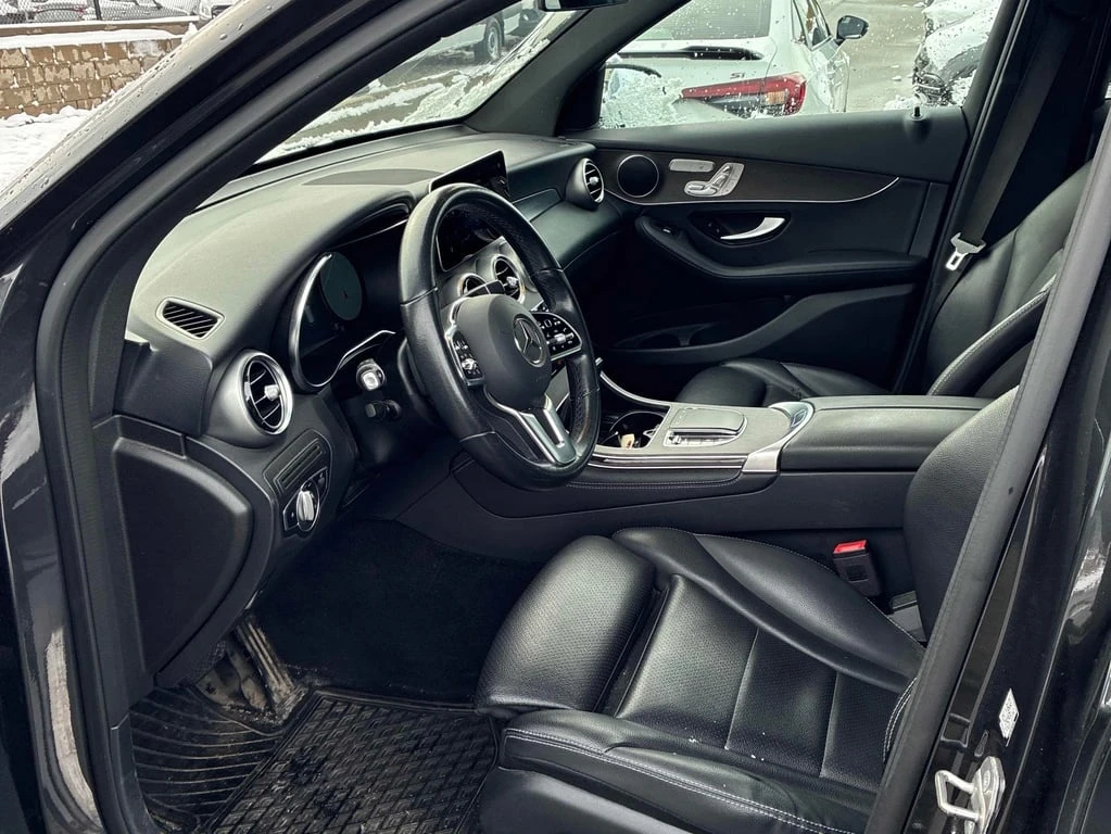 Mercedes-Benz GLC 300 * CARFAX * БЕЗ ПЪРВОНАЧАЛНА ВНОСКА - изображение 5