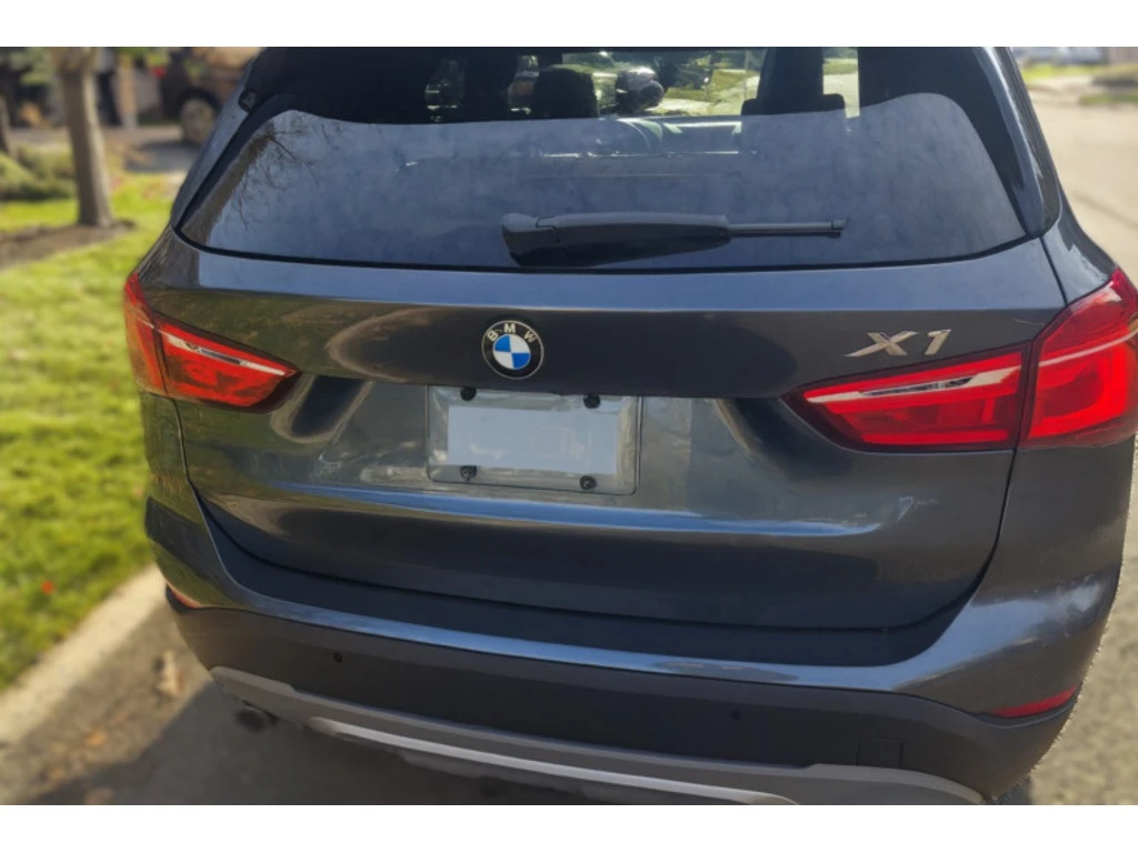 BMW X1 * xDrive28i Sports Activity Vehicle * CARFAX * ��� | Mobile.bg � ����������� 4