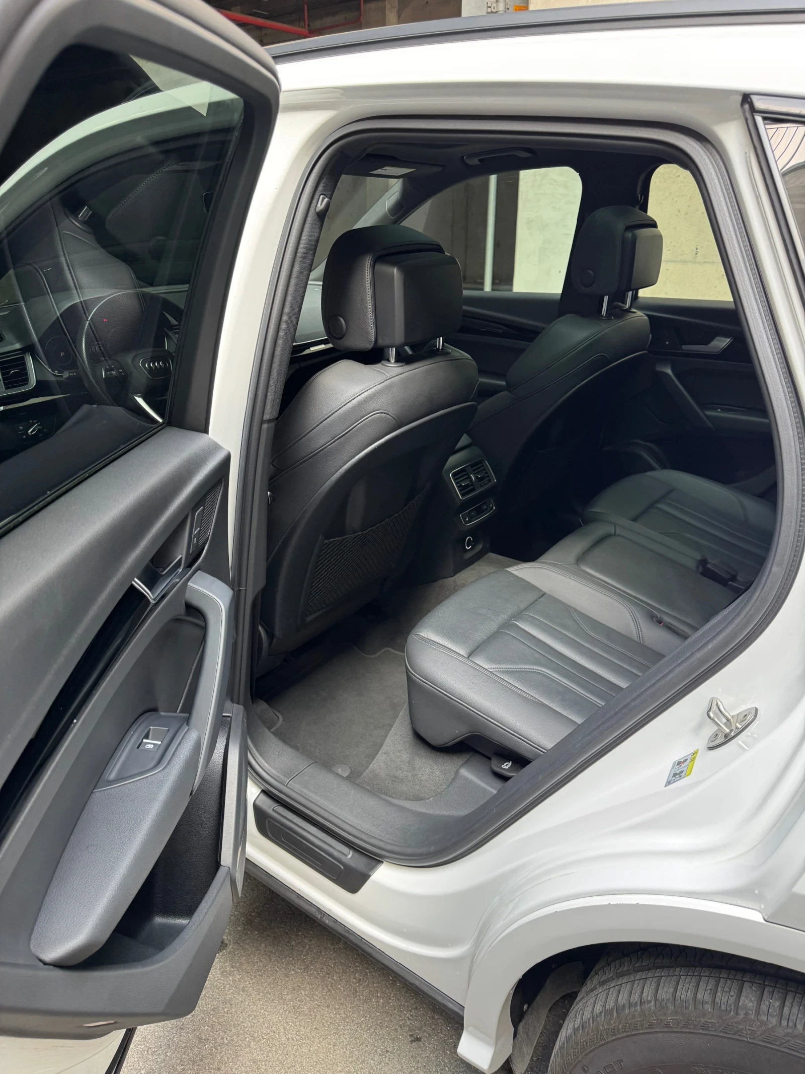 Audi Q5 S line Prestige 45 TFSI , снимка 6 - Автомобили и джипове - 54512847