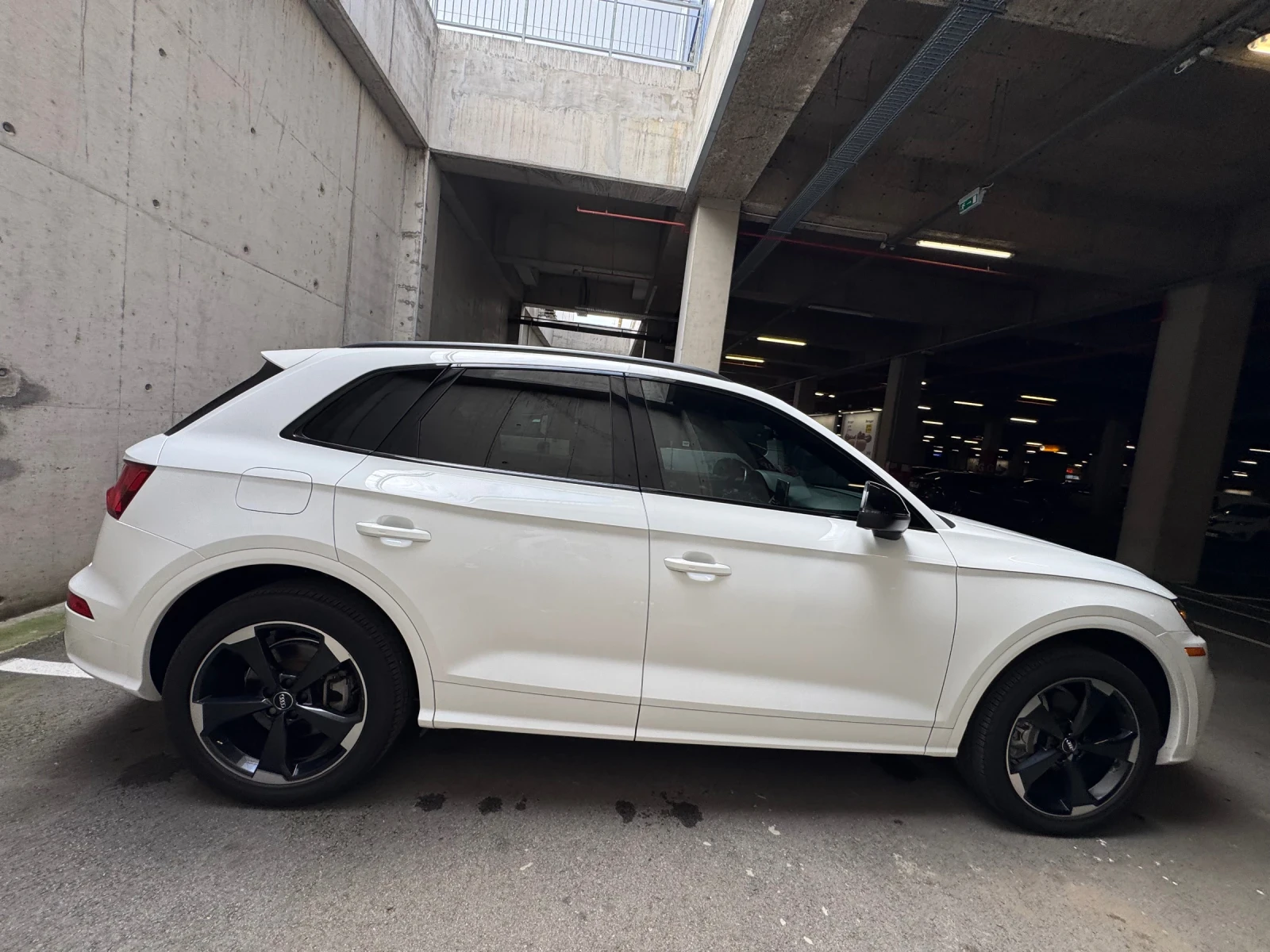 Audi Q5 S line Prestige 45 TFSI , снимка 4 - Автомобили и джипове - 54512847