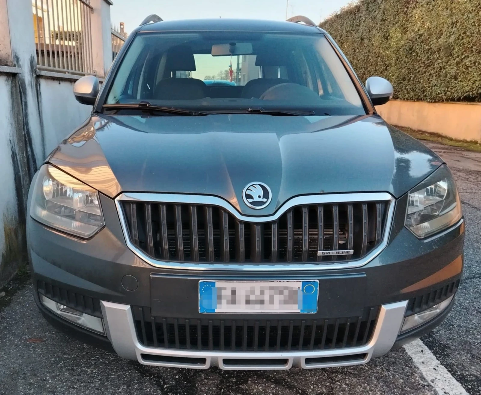 Skoda Yeti 1.6TDI-GreenLine, снимка 2 - Автомобили и джипове - 54750200
