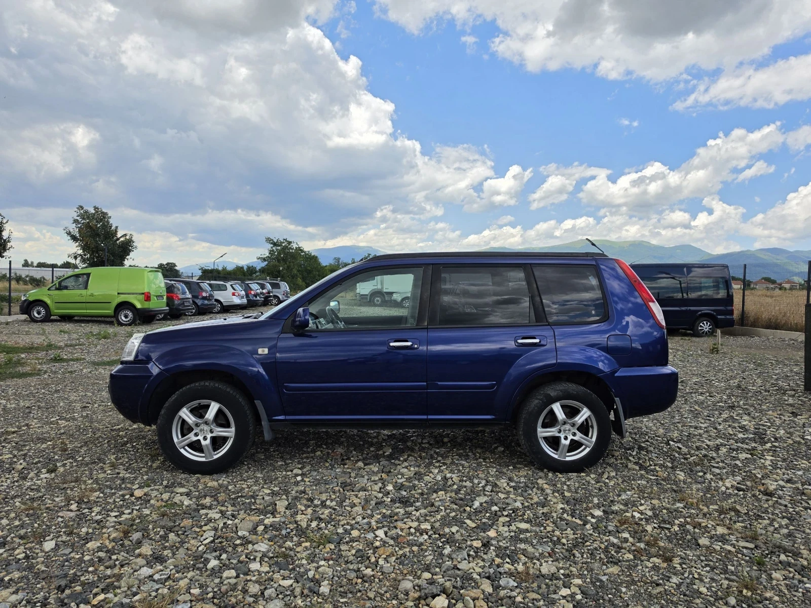 Nissan X-trail 2.2 136, снимка 2 - Автомобили и джипове - 55168155