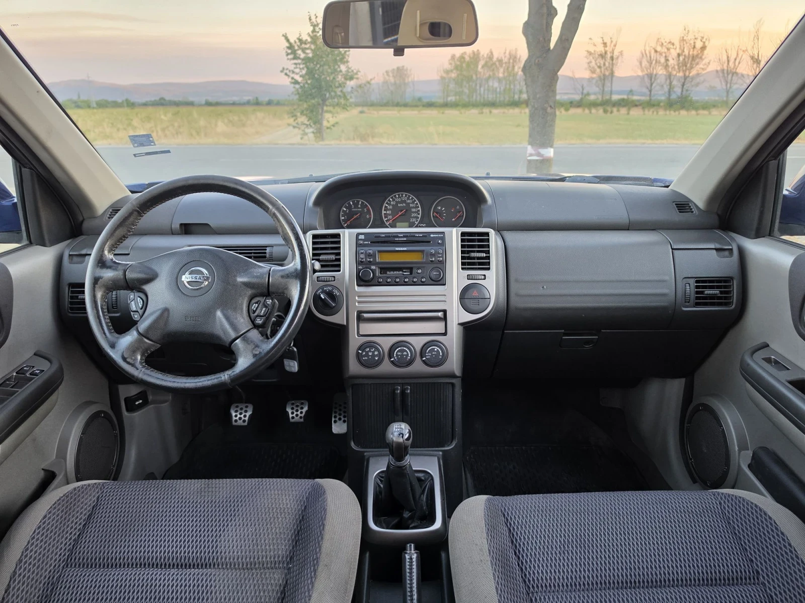 Nissan X-trail 2.2 136, снимка 9 - Автомобили и джипове - 55168155