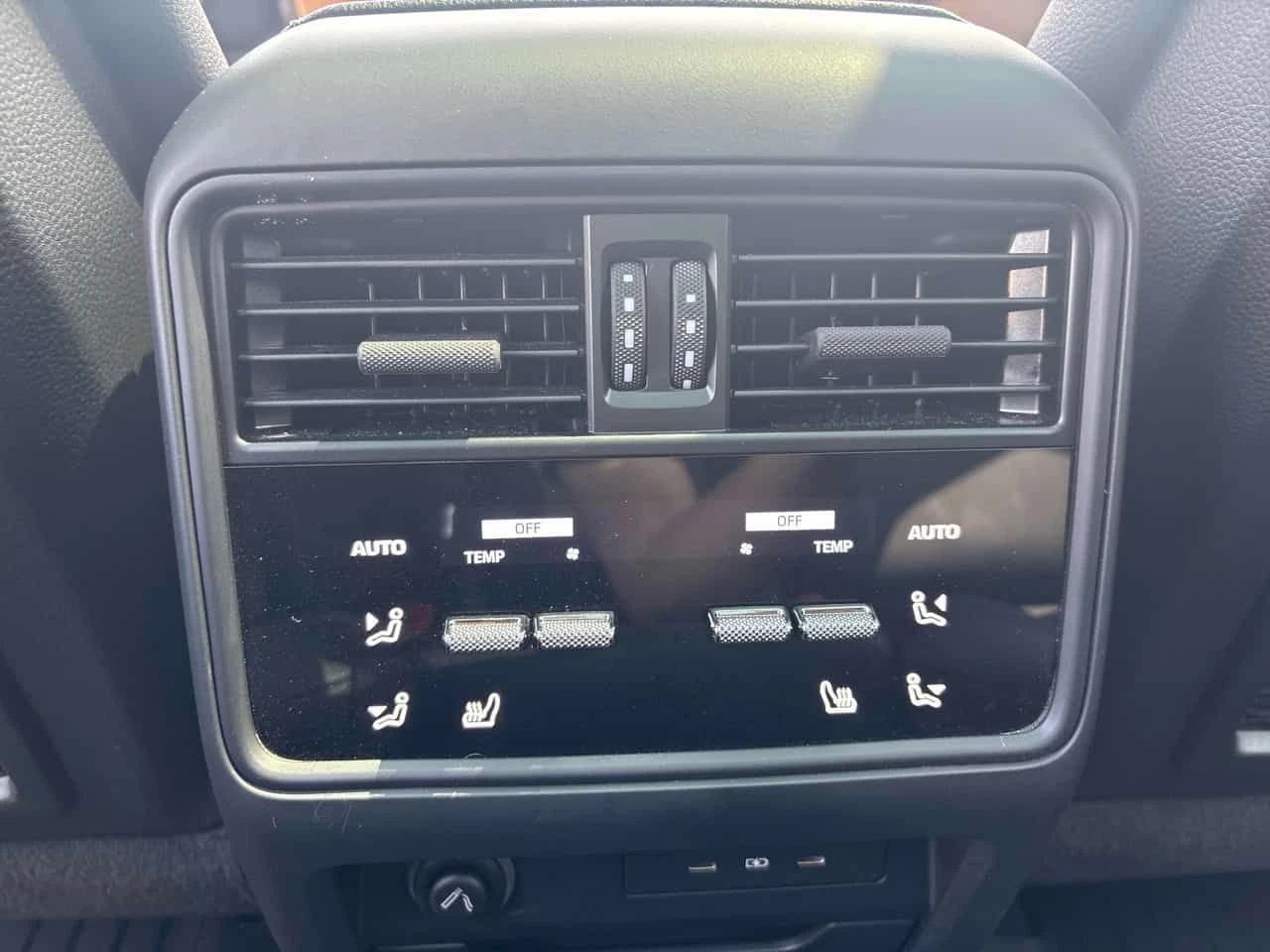 Porsche Cayenne  ��������� / 360 / ��������� / ���� �� �������� | Mobile.bg � ����������� 12