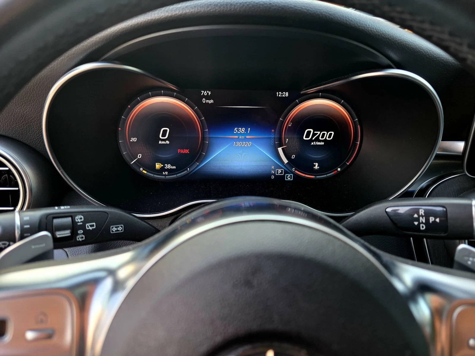 Mercedes-Benz GLC 300 4-matik, снимка 13 - Автомобили и джипове - 55705459