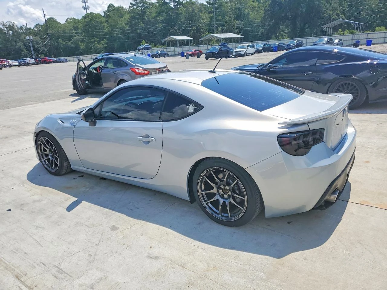 Други Друг 2.0l Scion Fr-S 10 Series, снимка 2 - Автомобили и джипове - 56133542