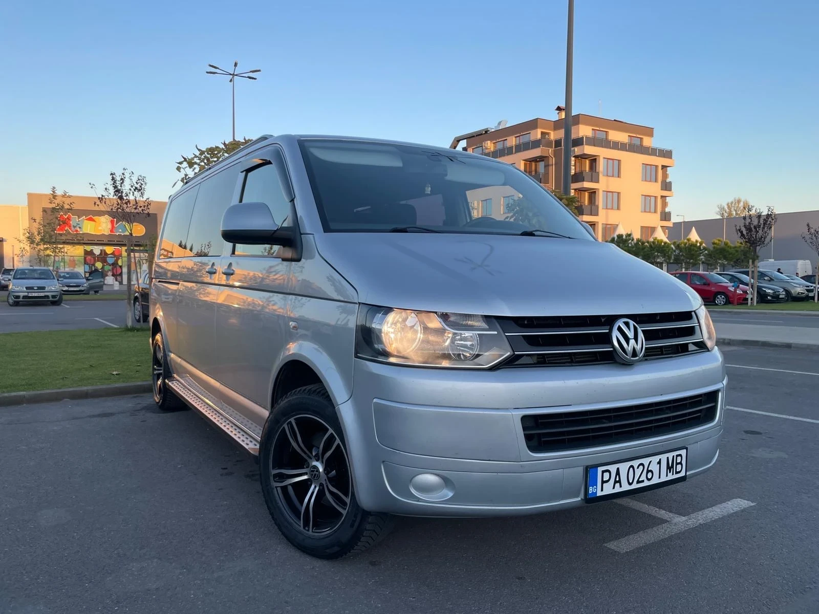 VW Caravelle 2.0 DSG 140PS | Mobile.bg   1
