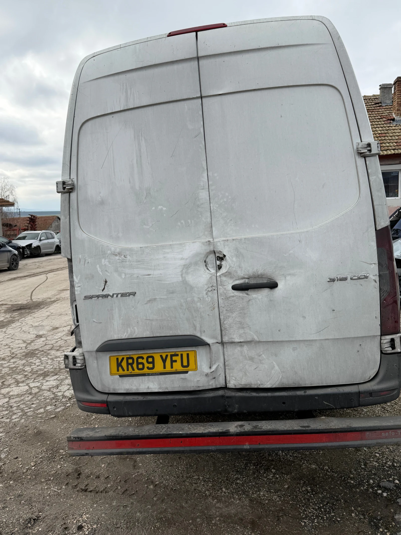 Mercedes-Benz Sprinter 316 cdi 2019g, снимка 2 - Бусове и автобуси - 53918837