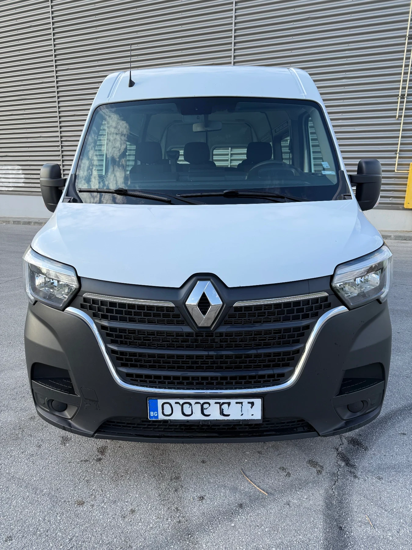 Renault Master, снимка 2 - Бусове и автобуси - 54296820