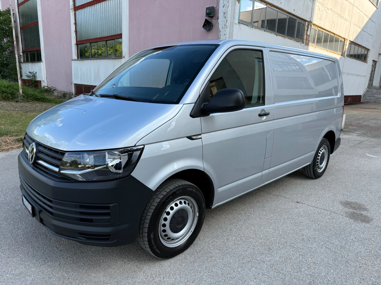 VW T6 2.0 TDi / SWISS, снимка 7 - Бусове и автобуси - 55038550