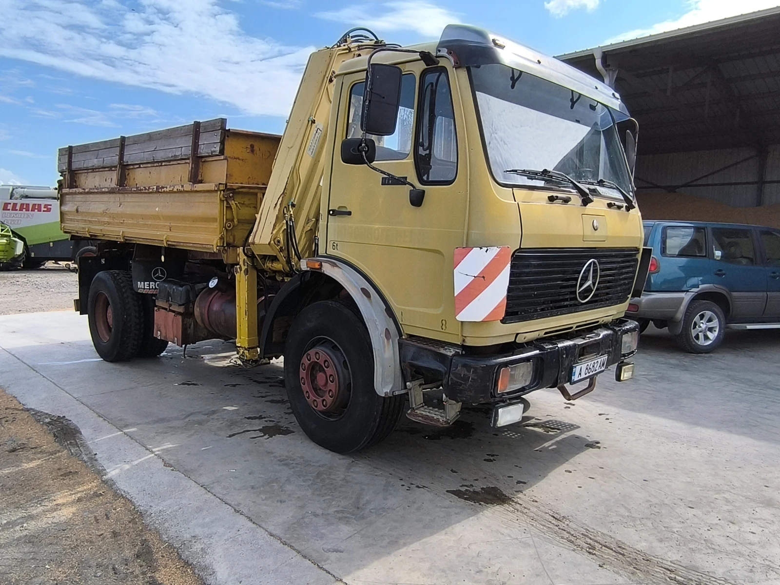Mercedes-Benz 1622 Самосвал с кран - изображение 2