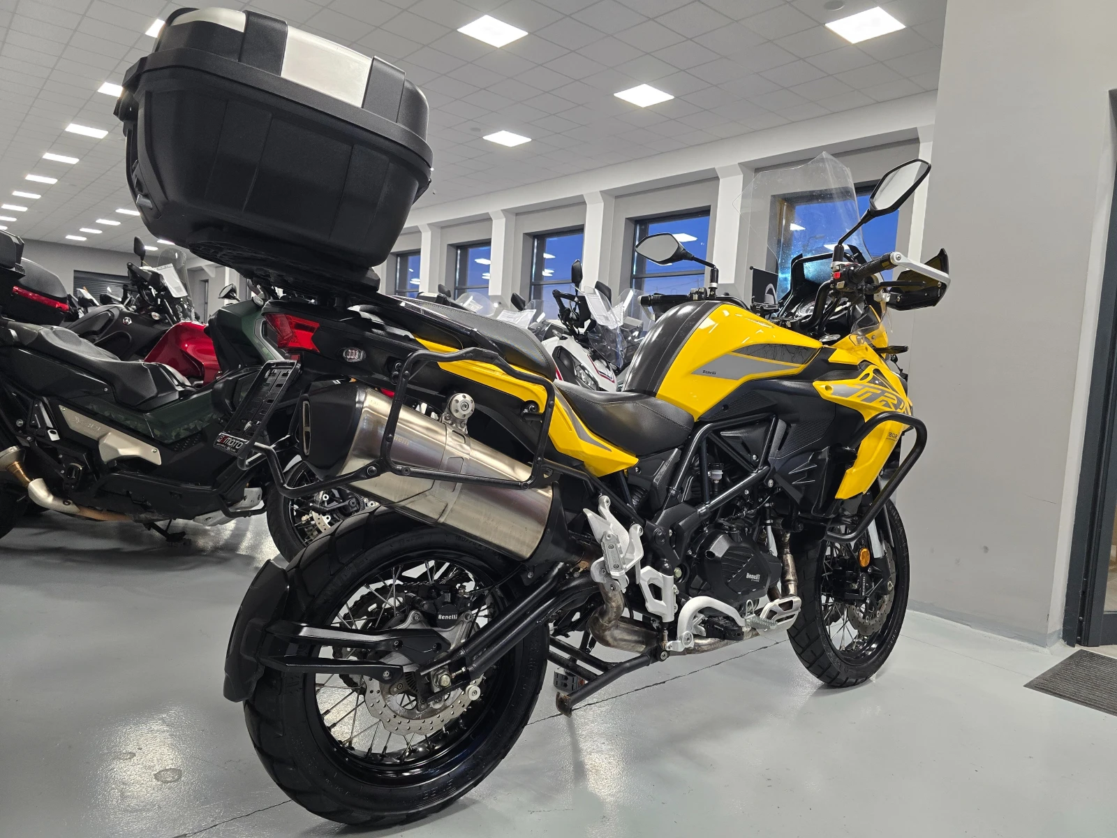 Benelli TRK 502 кат. А2, 2021г., снимка 9 - Мотоциклети и мототехника - 56529829