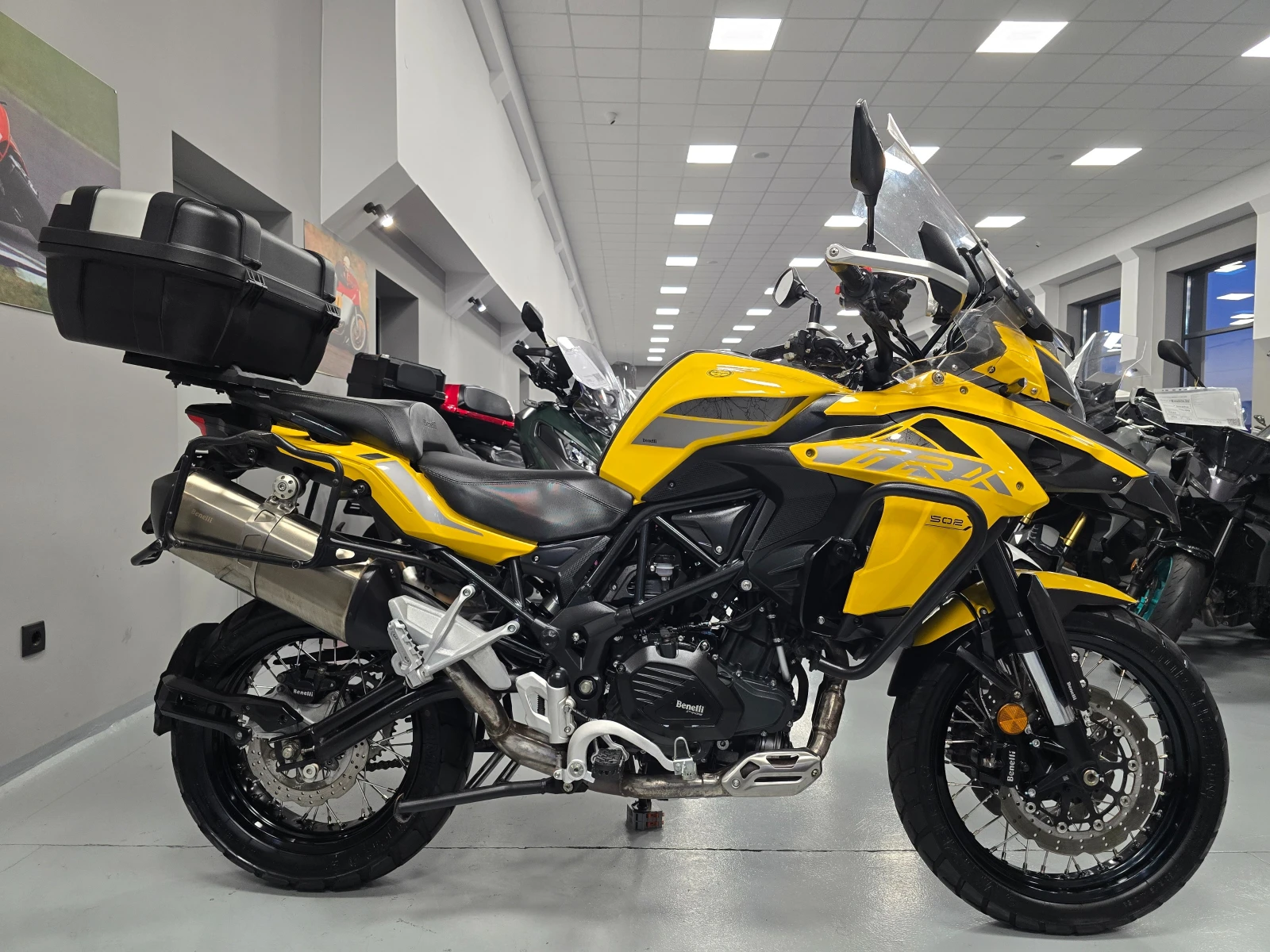 Benelli TRK 502 кат. А2, 2021г., снимка 8 - Мотоциклети и мототехника - 56529829