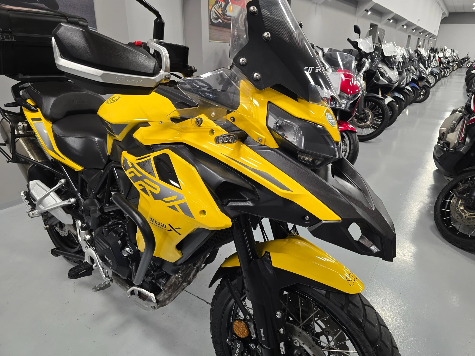 Benelli TRK 502 кат. А2, 2021г., снимка 10 - Мотоциклети и мототехника - 56529829