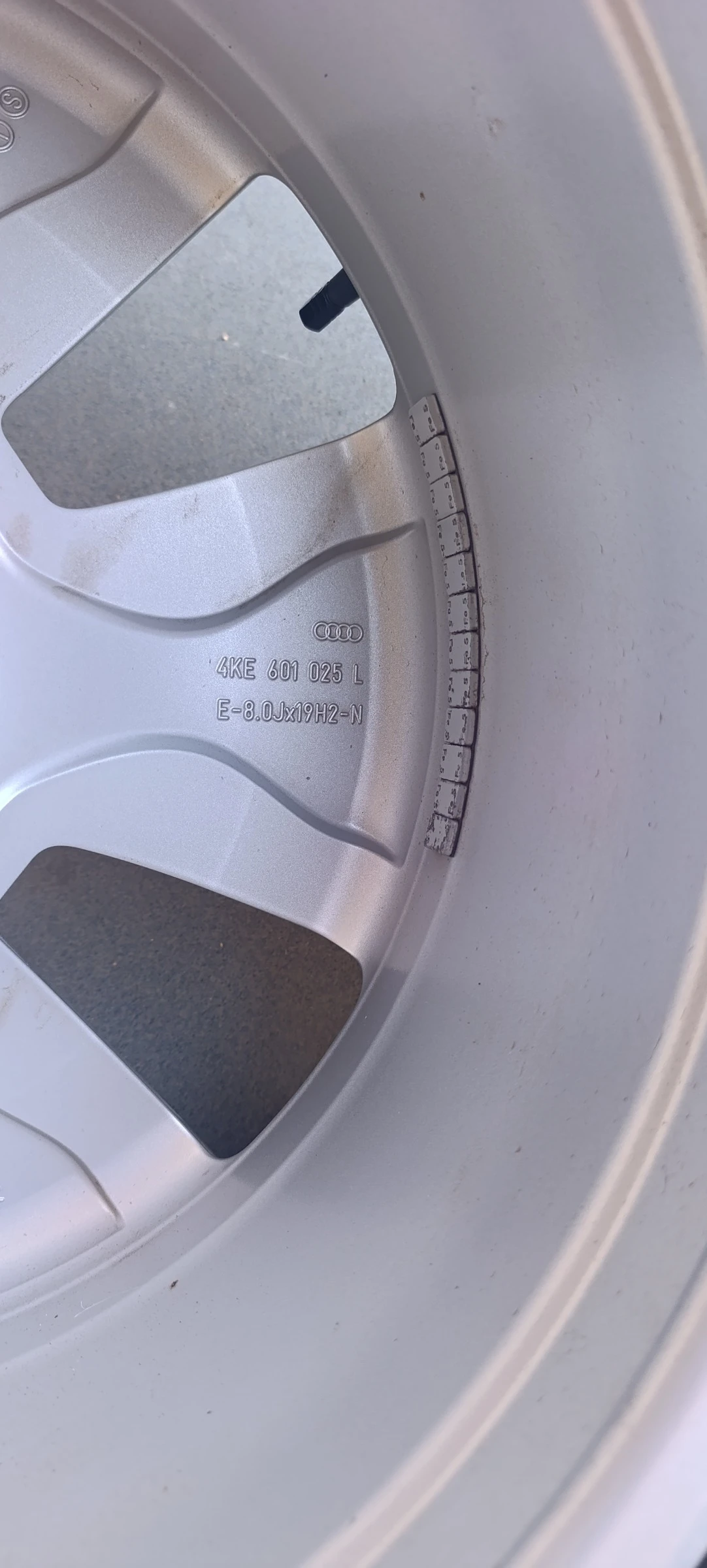 Гуми с джанти Goodyear 255/55R19, снимка 8 - Гуми и джанти - 56094865