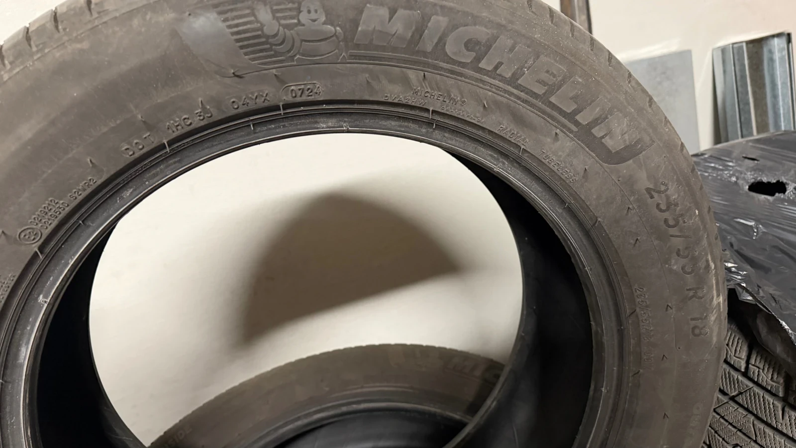 Гуми Летни 235/55R18, снимка 4 - Гуми и джанти - 56230095