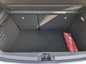 Mitsubishi Colt 1.6 HEV INVITE, снимка 9