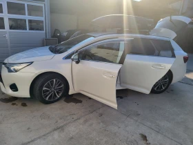 Toyota Avensis, снимка 13