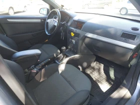 Opel Astra 1.4 GAS, снимка 10