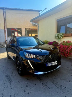    Peugeot 2008 1.5* * * ALLURE full