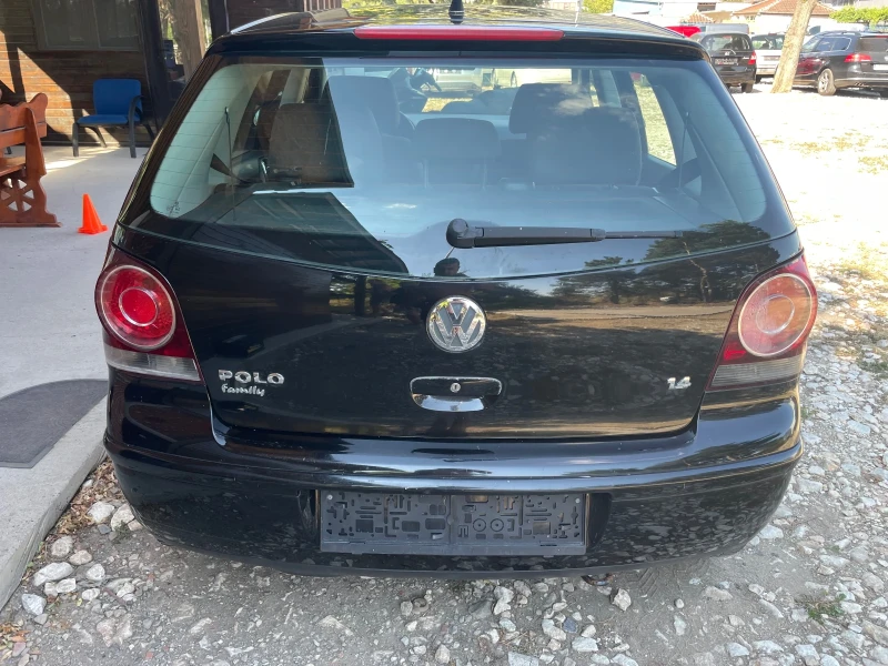 VW Polo 1.4i family, снимка 5 - Автомобили и джипове - 46983894