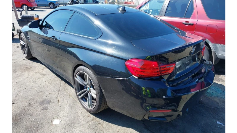 BMW M4, снимка 4 - Автомобили и джипове - 47533162