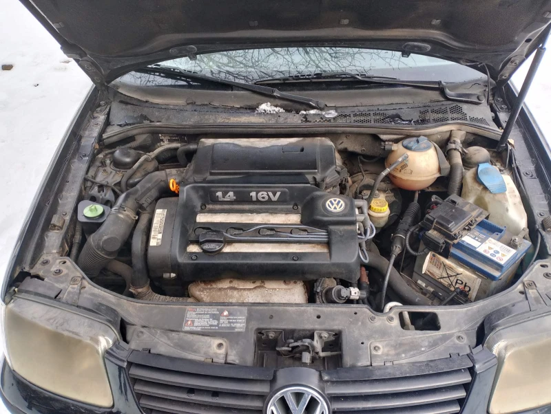 VW Polo, снимка 8 - Автомобили и джипове - 48754024