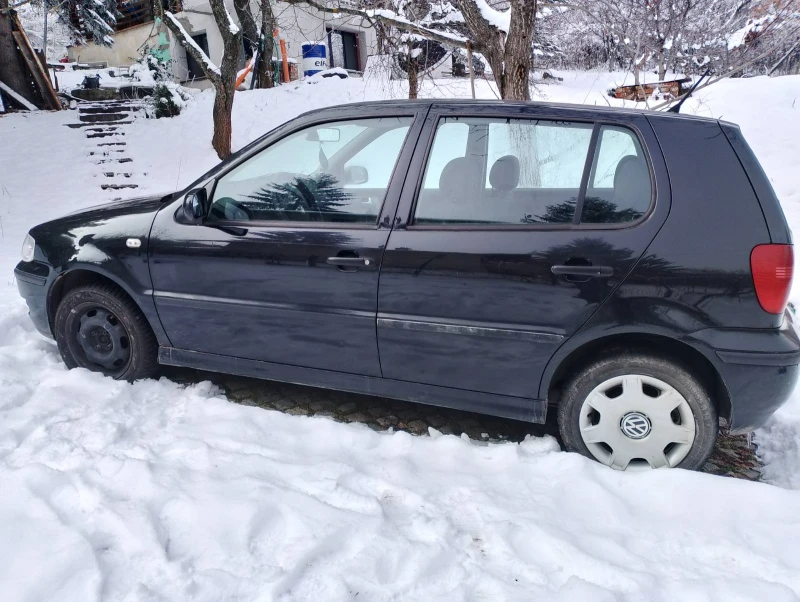 VW Polo, снимка 10 - Автомобили и джипове - 48754024