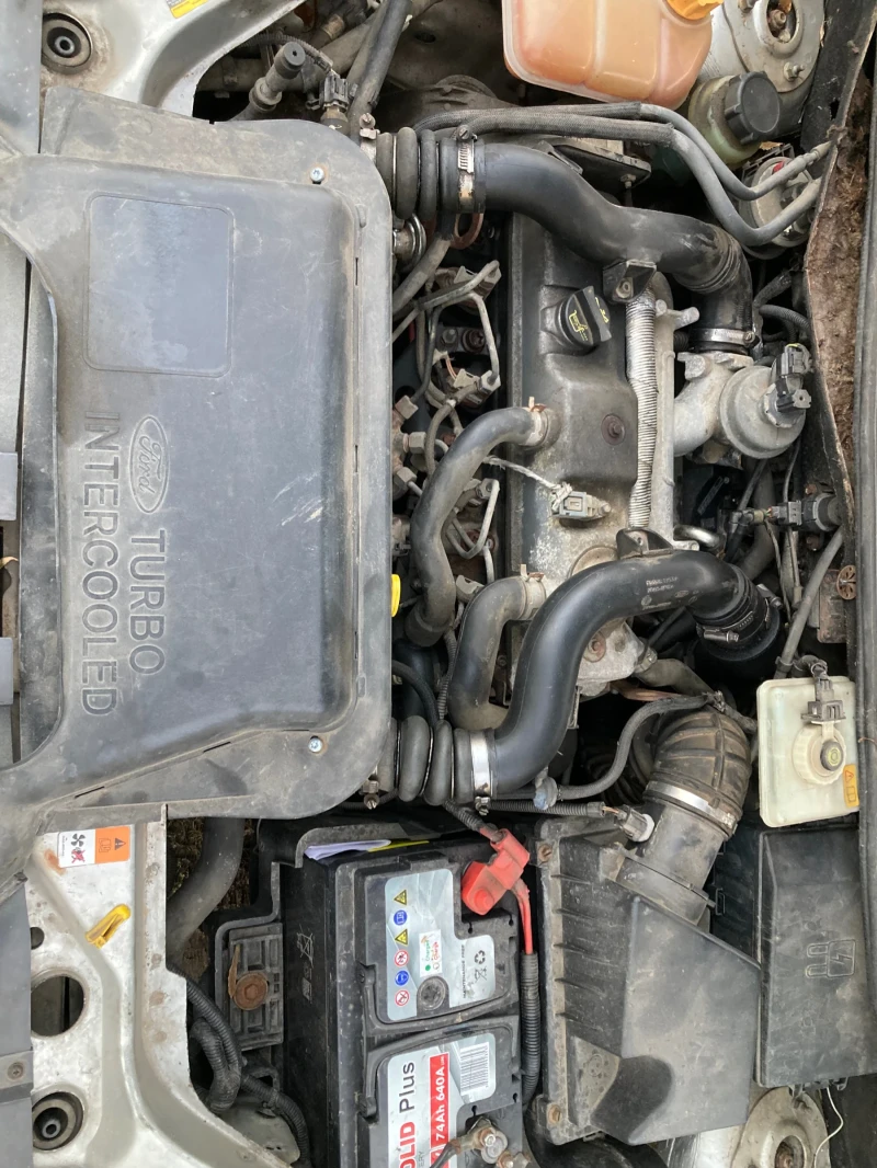 Ford Connect 1.8 TDI, снимка 13 - Автомобили и джипове - 48884205