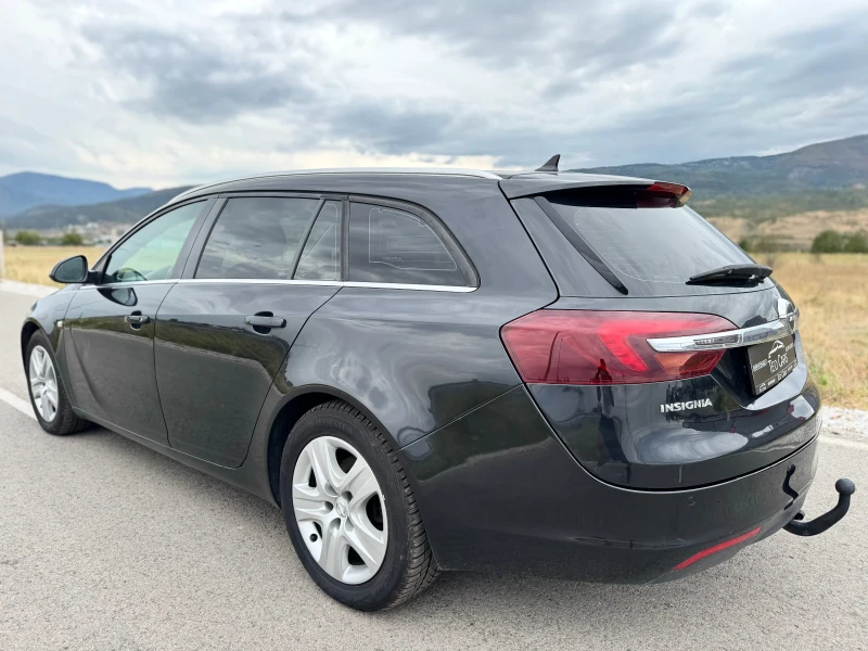 Opel Insignia 2.0 CDTi 140к.с SPORTS TOURER / NAVI / PARKTRONIC, снимка 6 - Автомобили и джипове - 49226895