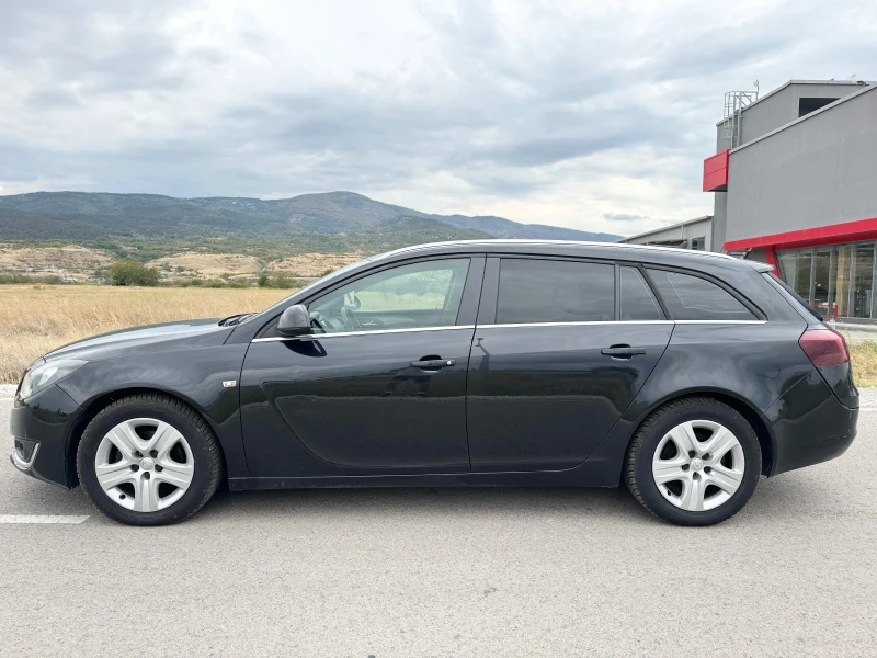 Opel Insignia 2.0 CDTi 140к.с SPORTS TOURER / NAVI / PARKTRONIC, снимка 4 - Автомобили и джипове - 49226895