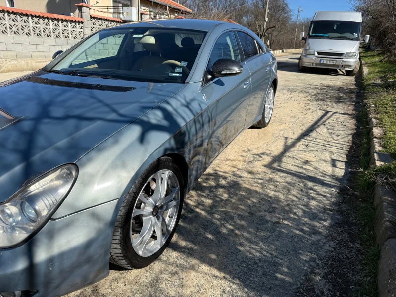 Mercedes-Benz CLS 320, снимка 5 - Автомобили и джипове - 49377408