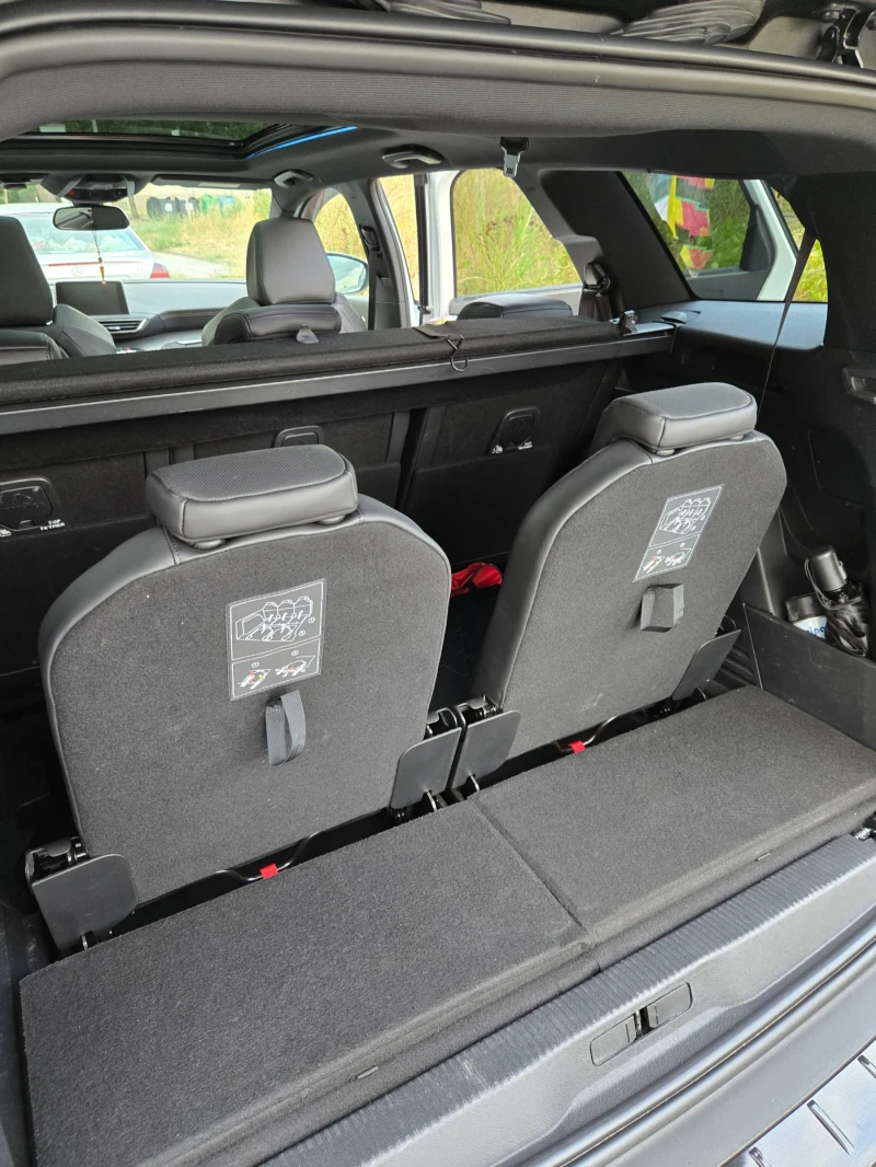 Peugeot 5008 2.0 HDI 180 EAT 8 GT, снимка 17 - Автомобили и джипове - 51495213