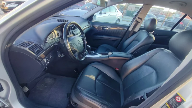 Mercedes-Benz E 270 CDI AVANTGARDE, снимка 10 - Автомобили и джипове - 52929643