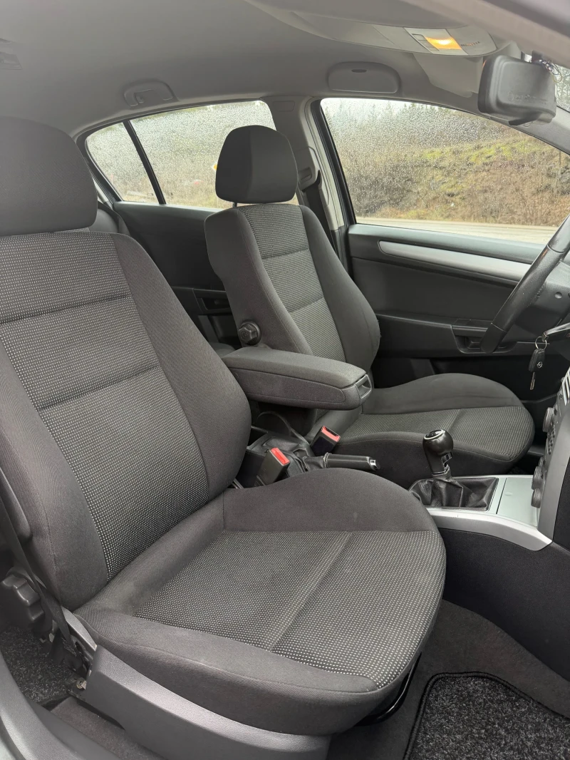 Opel Astra 1.6i ФЕЙС КЛИМА ВНОС-ГЕРМАНИЯ, снимка 9 - Автомобили и джипове - 53485812