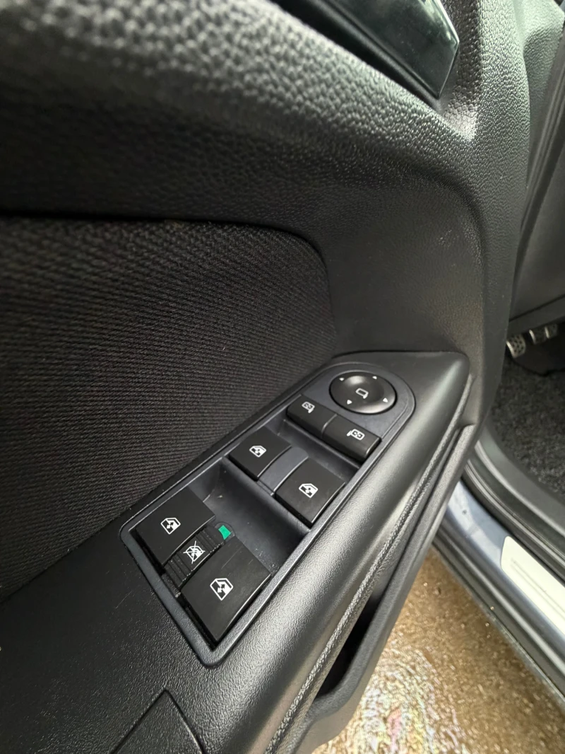 Opel Astra 1.6i ФЕЙС КЛИМА ВНОС-ГЕРМАНИЯ, снимка 12 - Автомобили и джипове - 53485812