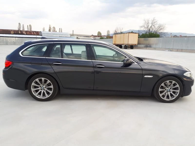 BMW 525 d-F11-Automat-Navi, снимка 4 - Автомобили и джипове - 47310132