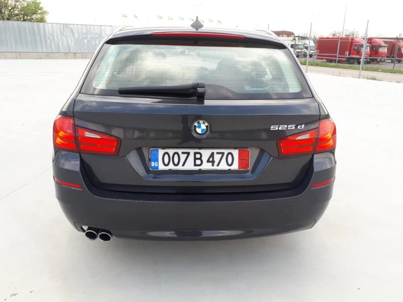 BMW 525 d-F11-Automat-Navi, снимка 6 - Автомобили и джипове - 47310132