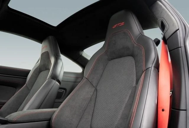 Porsche 911 992.2 CARRERA 4 GTS/FACELIFT/CARBON/SPORT DESIGN/ - изображение 8