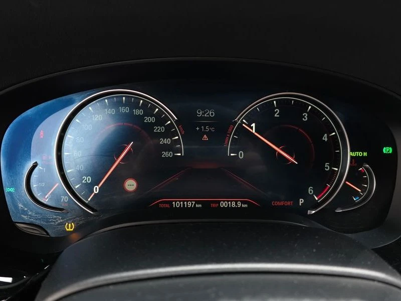 BMW 520 520d M Sport package| 187к.с., снимка 8 - Автомобили и джипове - 55952032