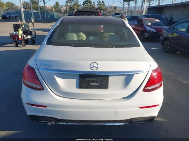 Mercedes-Benz E 300 DISTRONIC* ПАНОРАМА* , снимка 9 - Автомобили и джипове - 56582406