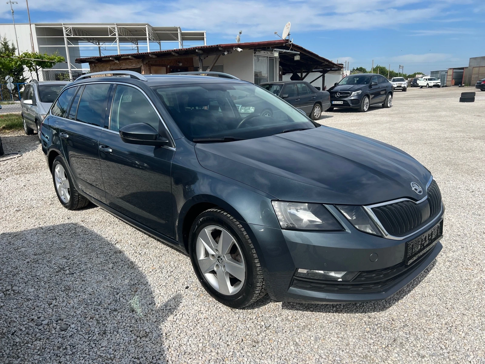 Skoda Octavia 1.6TDI avtomat - изображение 2