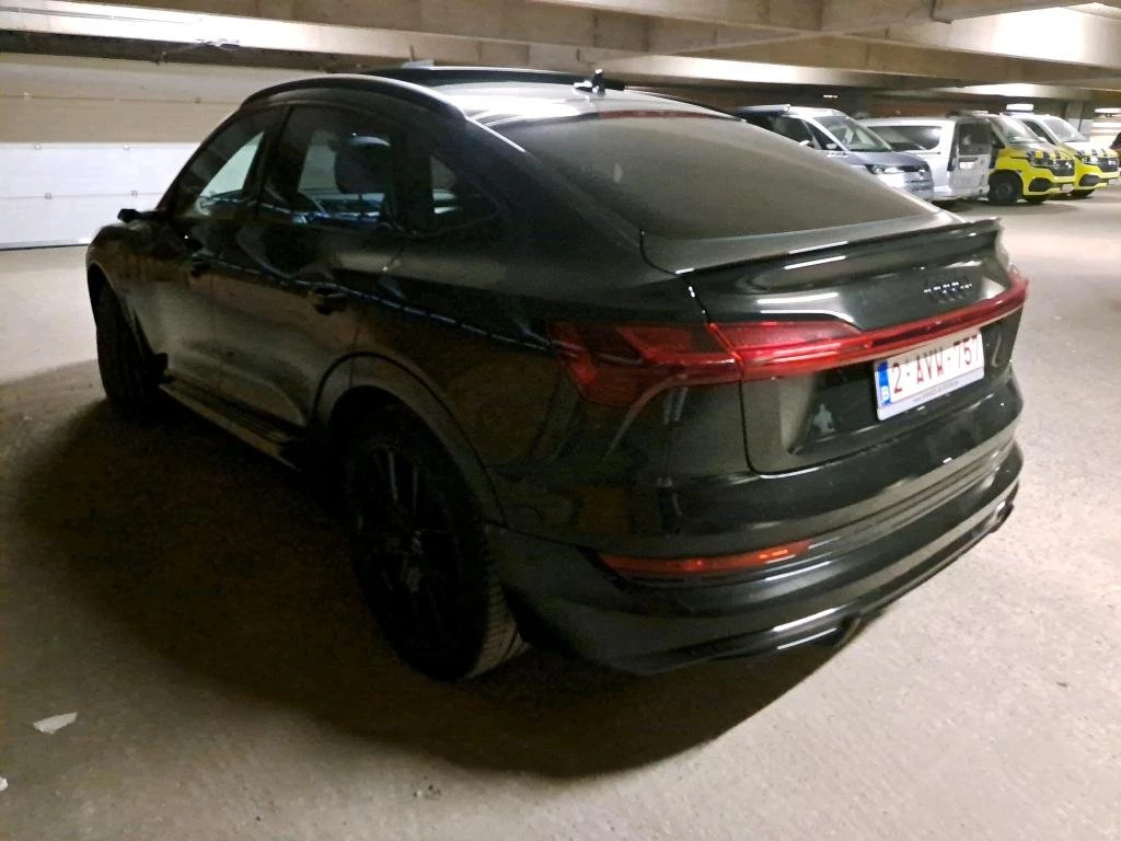 Audi E-Tron 55 Sportback S-line / Black Edition - изображение 4