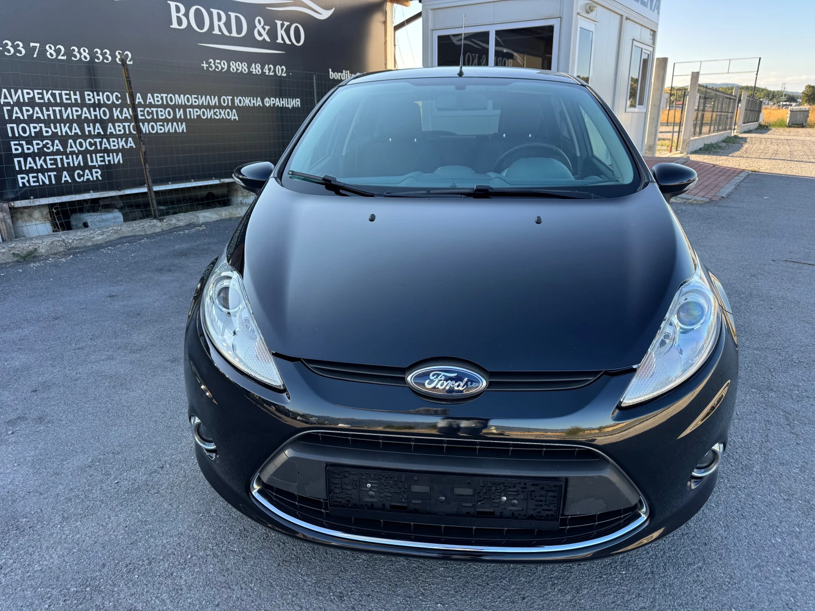Ford Fiesta 1.4TDCi-TITANIUM - изображение 2